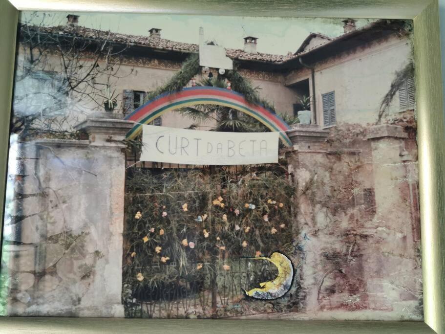 Curt Da Beta - Casa Vacanze Con Giardino In Corte Del XVIII Secolo Malnate Luaran gambar
