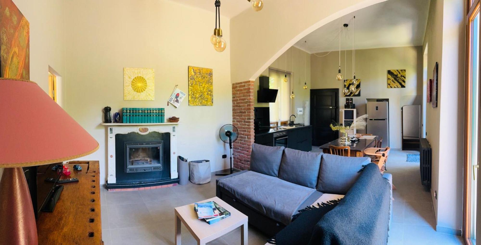 Curt Da Beta - Casa Vacanze Con Giardino In Corte Del XVIII Secolo Malnate Luaran gambar